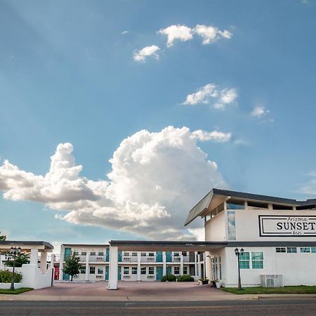 Arizona Sunset Inn&Suites Willcox Buitenkant foto